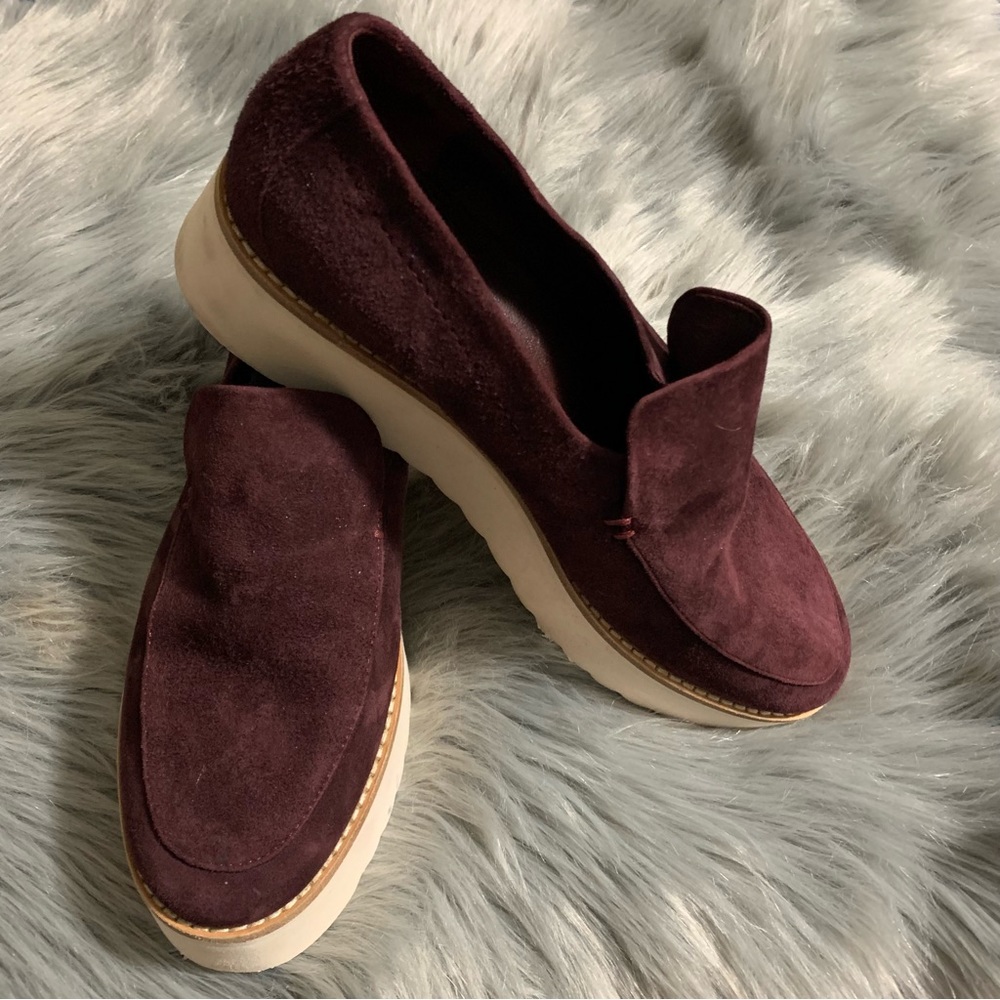 Womens size 8 Vince. platform shoes